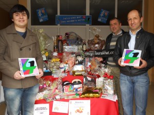 Laurak Baten otarra, Trintxerpe