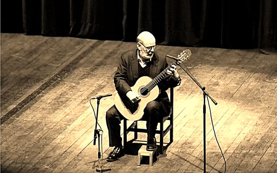 Bernardo Garcia Huidobro gitarra jotzailea Itsas Etxean ariko da bihar.