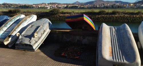 Barca vandalizada