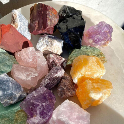 LUBERRI MUSEOko MINERAL TAILERRERAKO familia gonbidapena